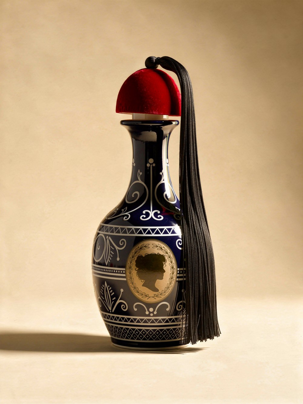 Flacon de signature en céramique cobalt